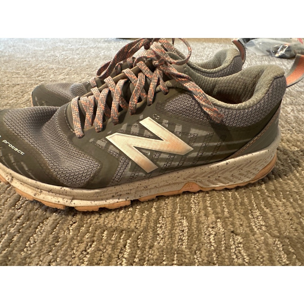 New Balance FuelCore Nitrel Trail Running Shoes Gray Orange Sneakers Womens 7